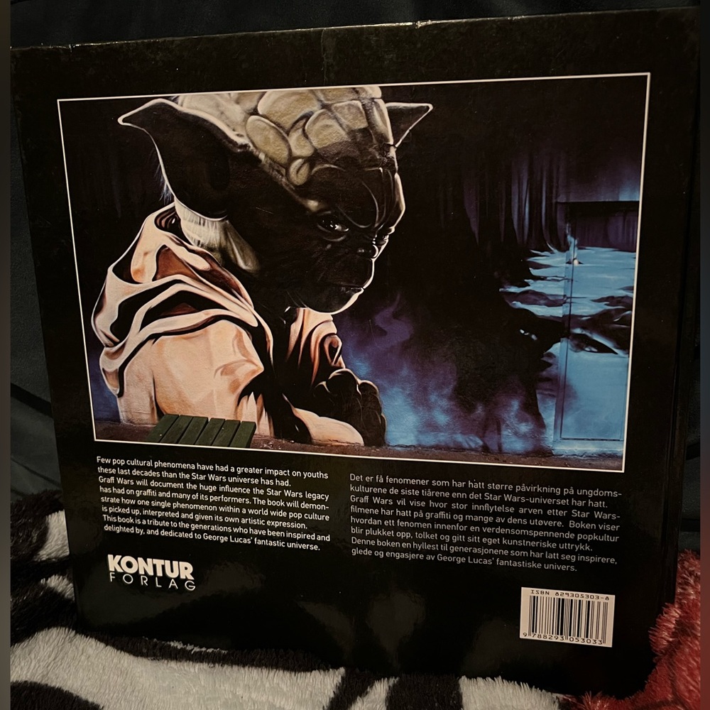 Graff Wars Graffiti Book - Picture 3 of 5